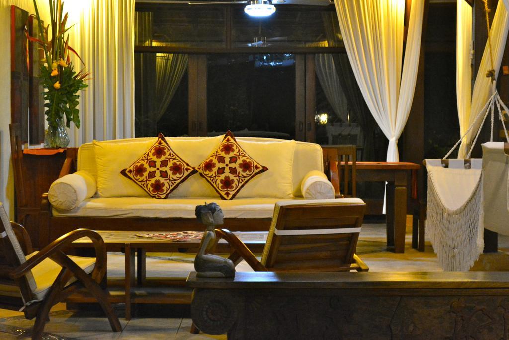 Villa Una Seminyak Esterno foto