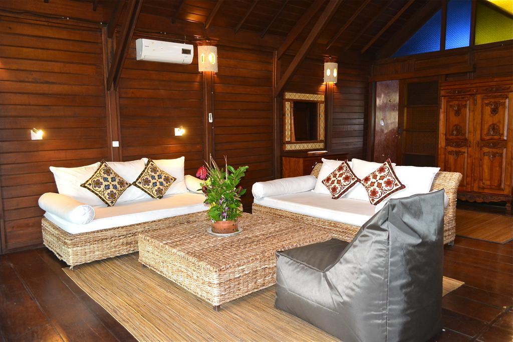 Villa Una Seminyak Esterno foto