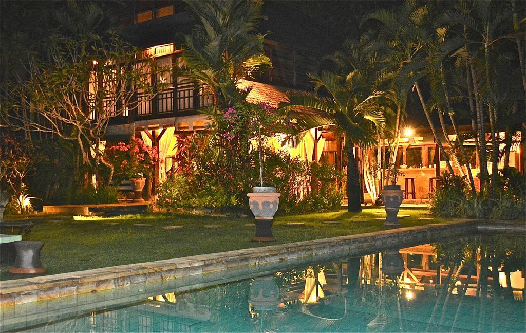 Villa Una Seminyak Esterno foto