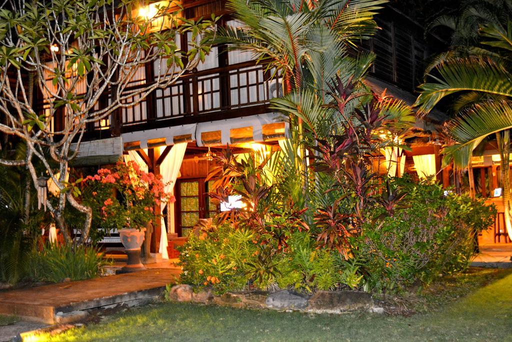 Villa Una Seminyak Esterno foto
