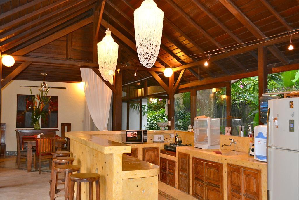 Villa Una Seminyak Esterno foto