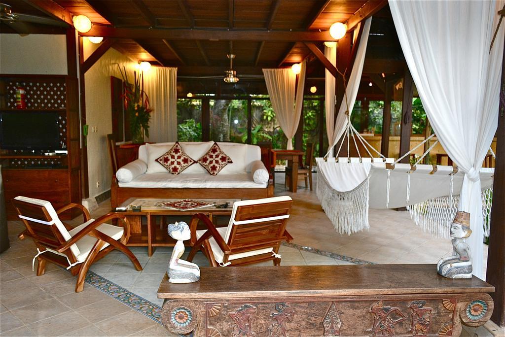 Villa Una Seminyak Esterno foto