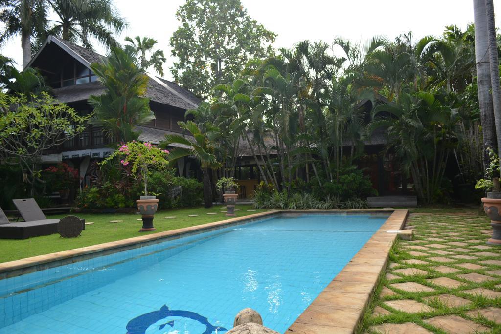 Villa Una Seminyak Esterno foto