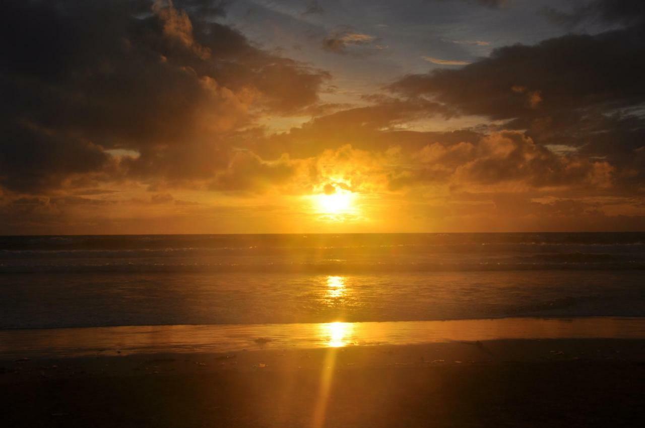 Villa Una Seminyak Esterno foto